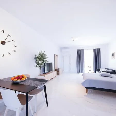True Apartman
