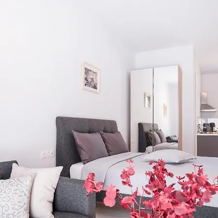 Apartman True Szfakerá